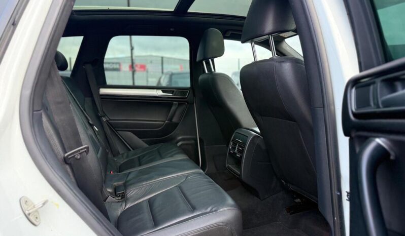 2016 Volkswagen Touareg 3.0 TDI V6 BlueMotion Tech R-Line Tiptronic 4WD full