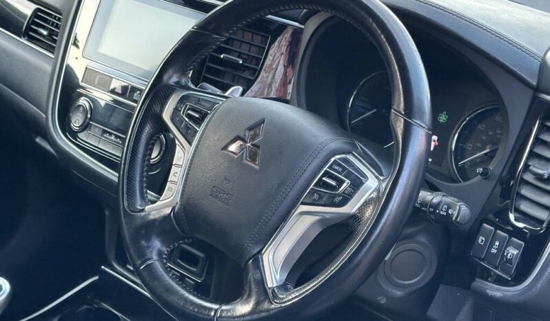 2018 Mitsubishi Outlander 2.4h Twin Motor 13.8kWh Juro CVT 4WD full