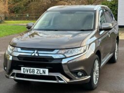 2018 Mitsubishi Outlander 2.4h Twin Motor 13.8kWh Juro CVT 4WD