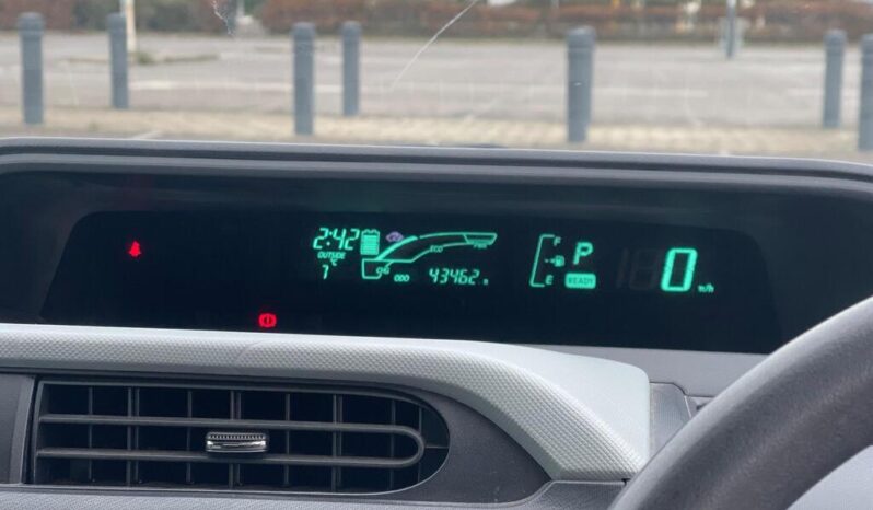 2012 Toyota Aqua 1.5 5dr full