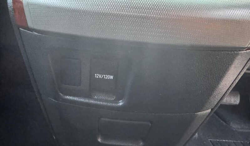 2009 Toyota Vellfire 2.4 5dr MPV full