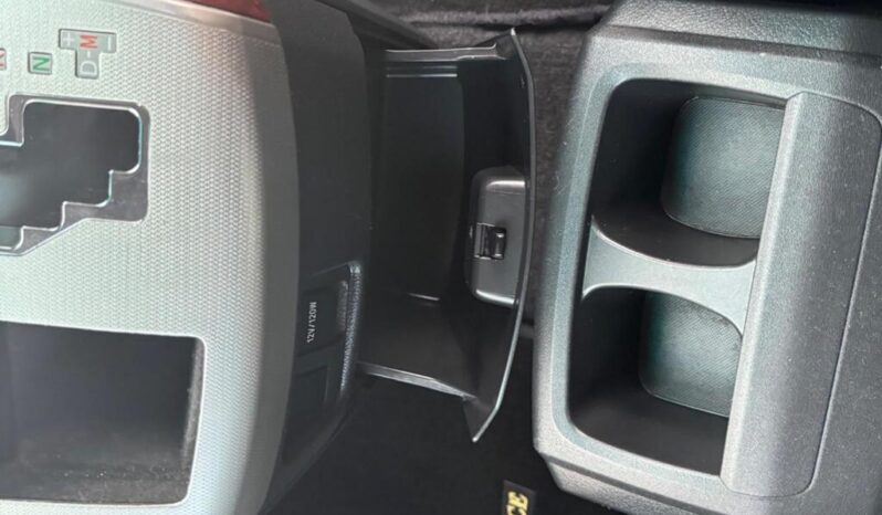 2009 Toyota Vellfire 2.4 5dr MPV full