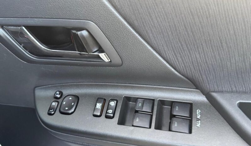 2009 Toyota Vellfire 2.4 5dr MPV full