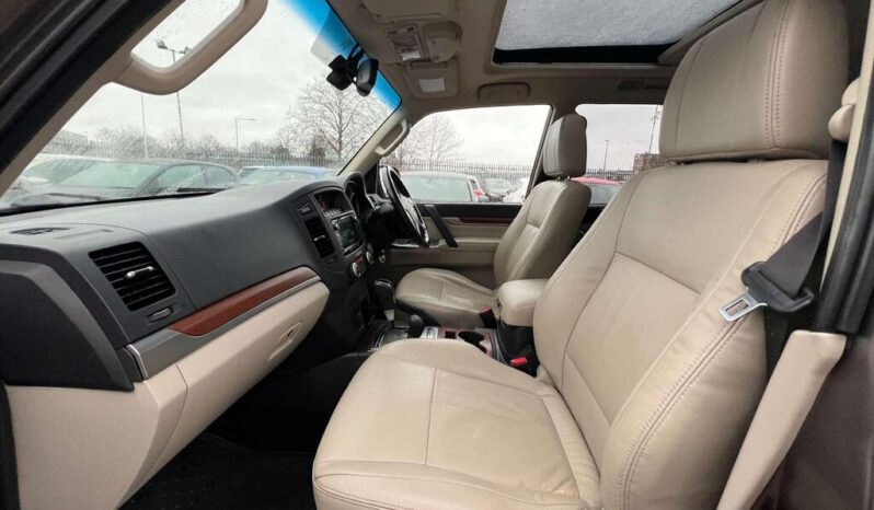 2014 Mitsubishi Shogun 3.2 DI-DC SG3 Auto 4WD Euro 5 5dr LWB full