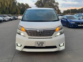 2009 Toyota Vellfire 2.4 5dr MPV