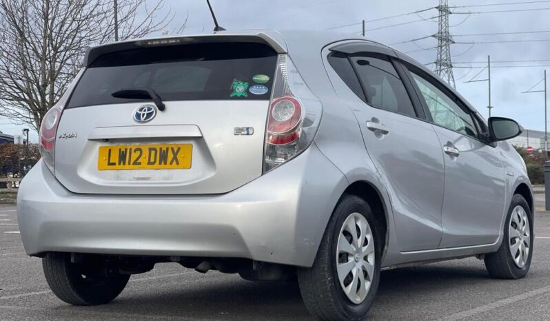 2012 Toyota Aqua 1.5 5dr full