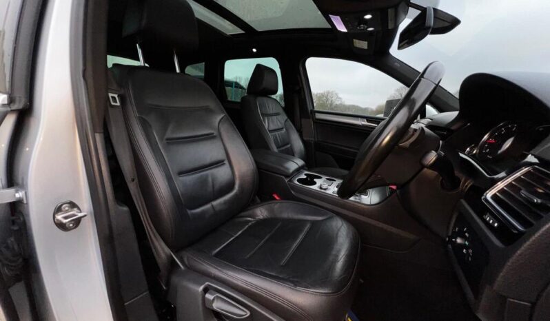 2015 Volkswagen Touareg 3.0 TDI V6 BlueMotion Tech R-Line Tiptronic 4WD full