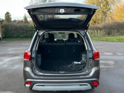 2018 Mitsubishi Outlander 2.4h Twin Motor 13.8kWh Juro CVT 4WD full