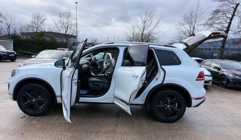 2016 Volkswagen Touareg 3.0 TDI V6 BlueMotion Tech R-Line Tiptronic 4WD full