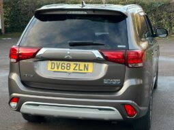 2018 Mitsubishi Outlander 2.4h Twin Motor 13.8kWh Juro CVT 4WD full