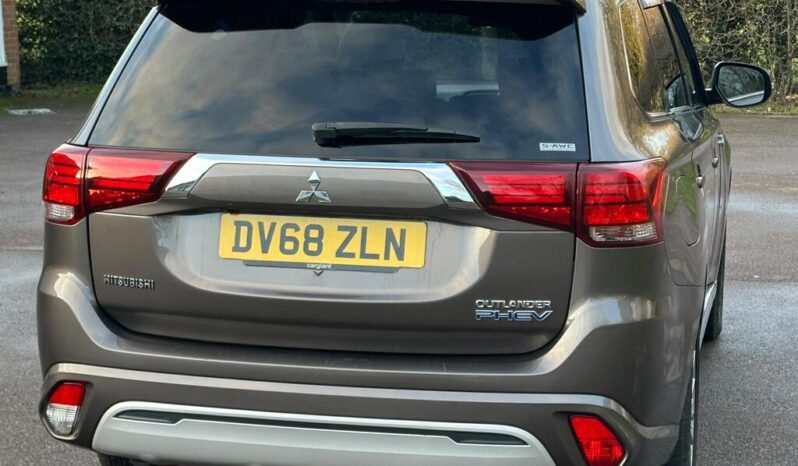 2018 Mitsubishi Outlander 2.4h Twin Motor 13.8kWh Juro CVT 4WD full