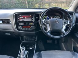 2018 Mitsubishi Outlander 2.4h Twin Motor 13.8kWh Juro CVT 4WD full