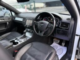 2016 Volkswagen Touareg 3.0 TDI V6 BlueMotion Tech R-Line Tiptronic 4WD full