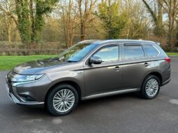 2018 Mitsubishi Outlander 2.4h Twin Motor 13.8kWh Juro CVT 4WD full