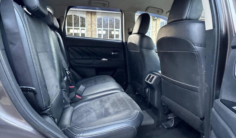 2018 Mitsubishi Outlander 2.4h Twin Motor 13.8kWh Juro CVT 4WD full