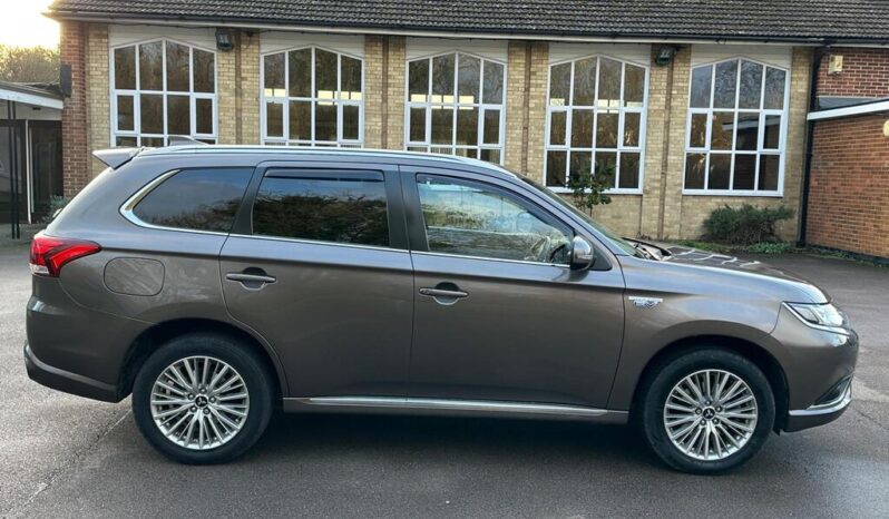 2018 Mitsubishi Outlander 2.4h Twin Motor 13.8kWh Juro CVT 4WD full