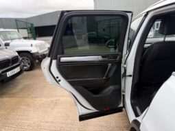 2016 Volkswagen Touareg 3.0 TDI V6 BlueMotion Tech R-Line Tiptronic 4WD full