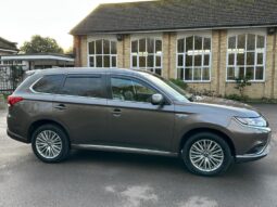 2018 Mitsubishi Outlander 2.4h Twin Motor 13.8kWh Juro CVT 4WD full