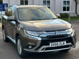 2018 Mitsubishi Outlander 2.4h Twin Motor 13.8kWh Juro CVT 4WD full