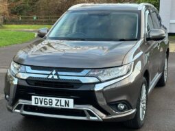 2018 Mitsubishi Outlander 2.4h Twin Motor 13.8kWh Juro CVT 4WD full