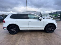 2016 Volkswagen Touareg 3.0 TDI V6 BlueMotion Tech R-Line Tiptronic 4WD