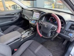 2014 Toyota Crown 2.5 Athlete S Petrol Hybrid Saloon 4dr