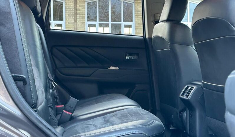 2018 Mitsubishi Outlander 2.4h Twin Motor 13.8kWh Juro CVT 4WD full