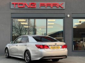 2014 Toyota Crown 2.5 Athlete S Petrol Hybrid Saloon 4dr