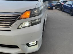2009 Toyota Vellfire 2.4 5dr MPV full