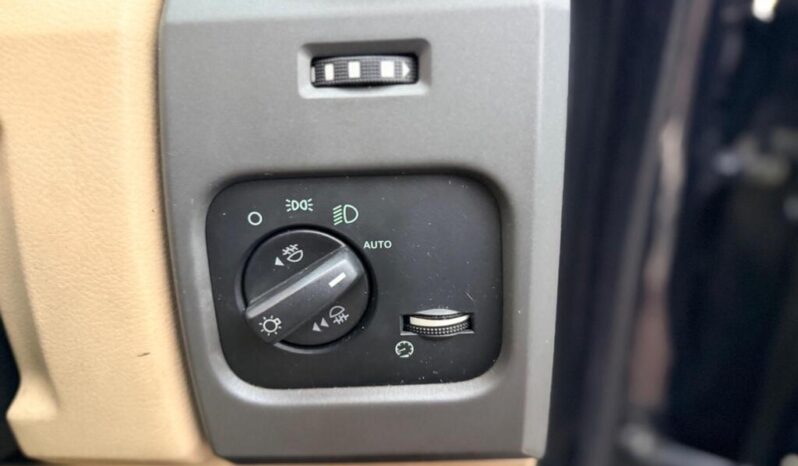 Land Rover Discovery 3 2.7 TD V6 HSE Station Wagon 5dr full