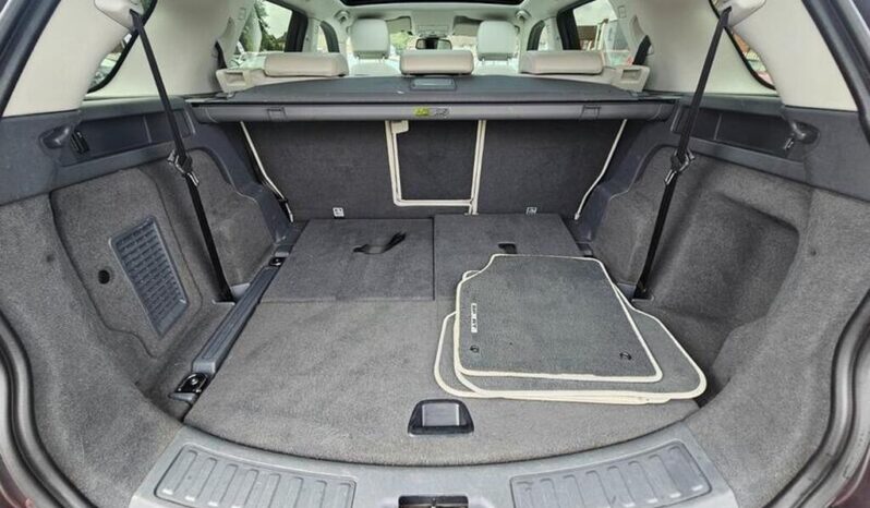 2016 Land Rover Discovery Sport 2.0 TD4 HSE Black Auto 4WD Euro 6 (s/s) 5dr full