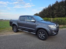 2010 Toyota Hilux 3.0 D-4D Invincible Pickup 4dr Diesel Manual 4WD (279 g/km, 171 bhp) full