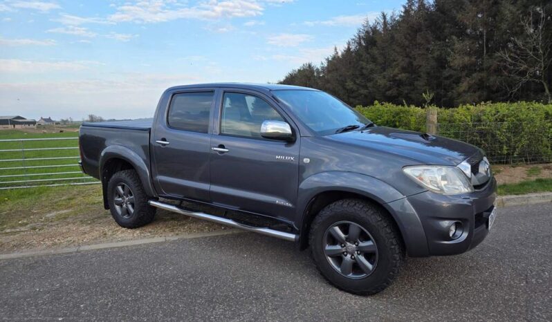 2010 Toyota Hilux 3.0 D-4D Invincible Pickup 4dr Diesel Manual 4WD (279 g/km, 171 bhp) full