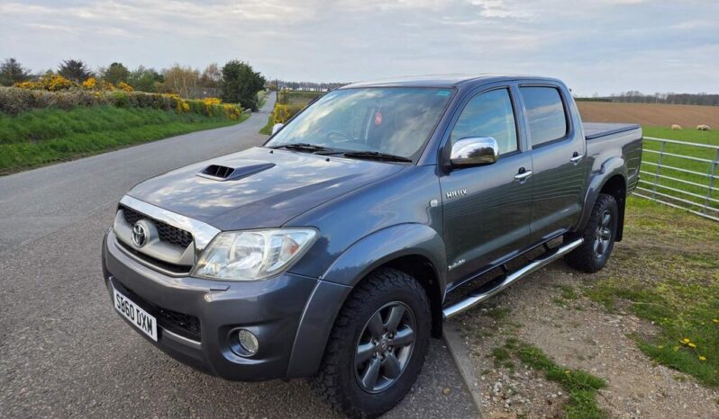 2010 Toyota Hilux 3.0 D-4D Invincible Pickup 4dr Diesel Manual 4WD (279 g/km, 171 bhp) full