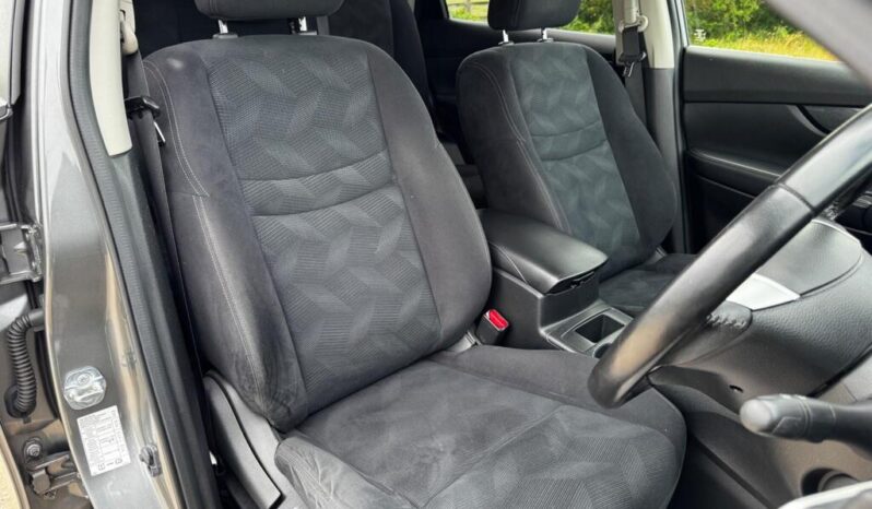 2015 Nissan X-Trail 1.6 dCi N-Vision XTRON Euro 6 (s/s) 5dr full